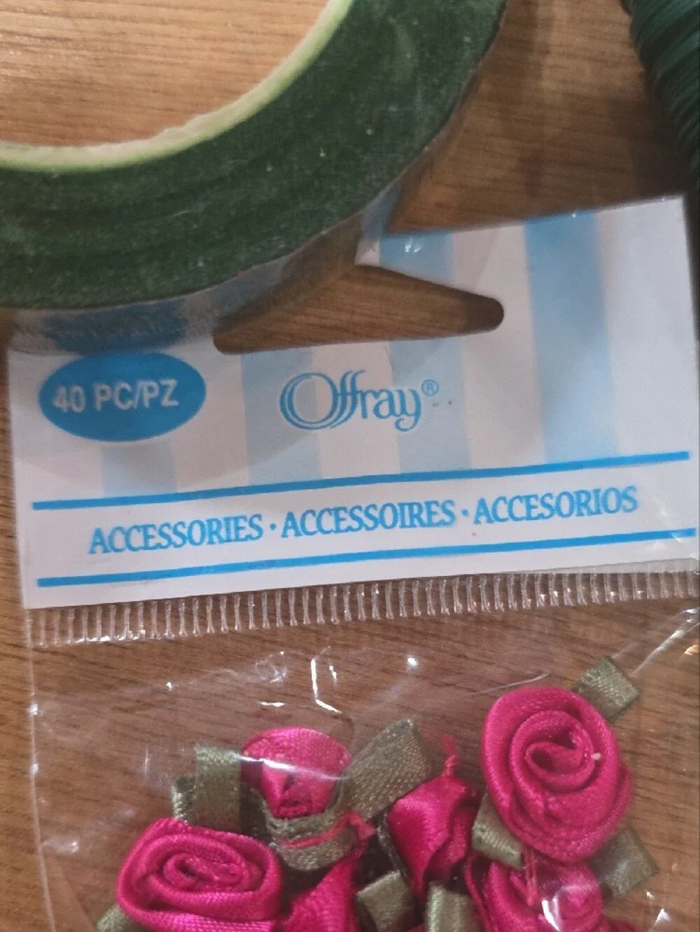 Florist Tape, Wire & Artificial Leaves Craft Pack - Green with Pink Accents